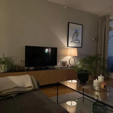 Apartment With Sea View On Floor *