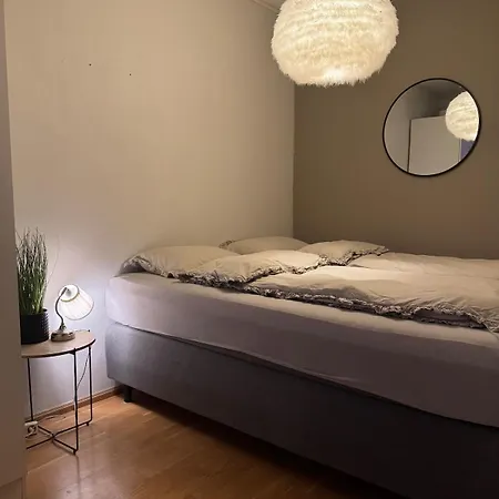 With Sea View On Floor